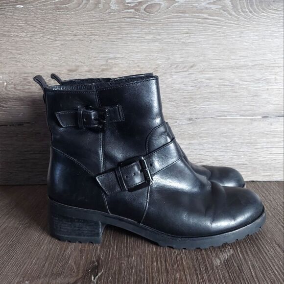 Michael Kors Jet Set 6 Gretchen Black Leather Ankle Boots 7.5 - Picture 1 of 11